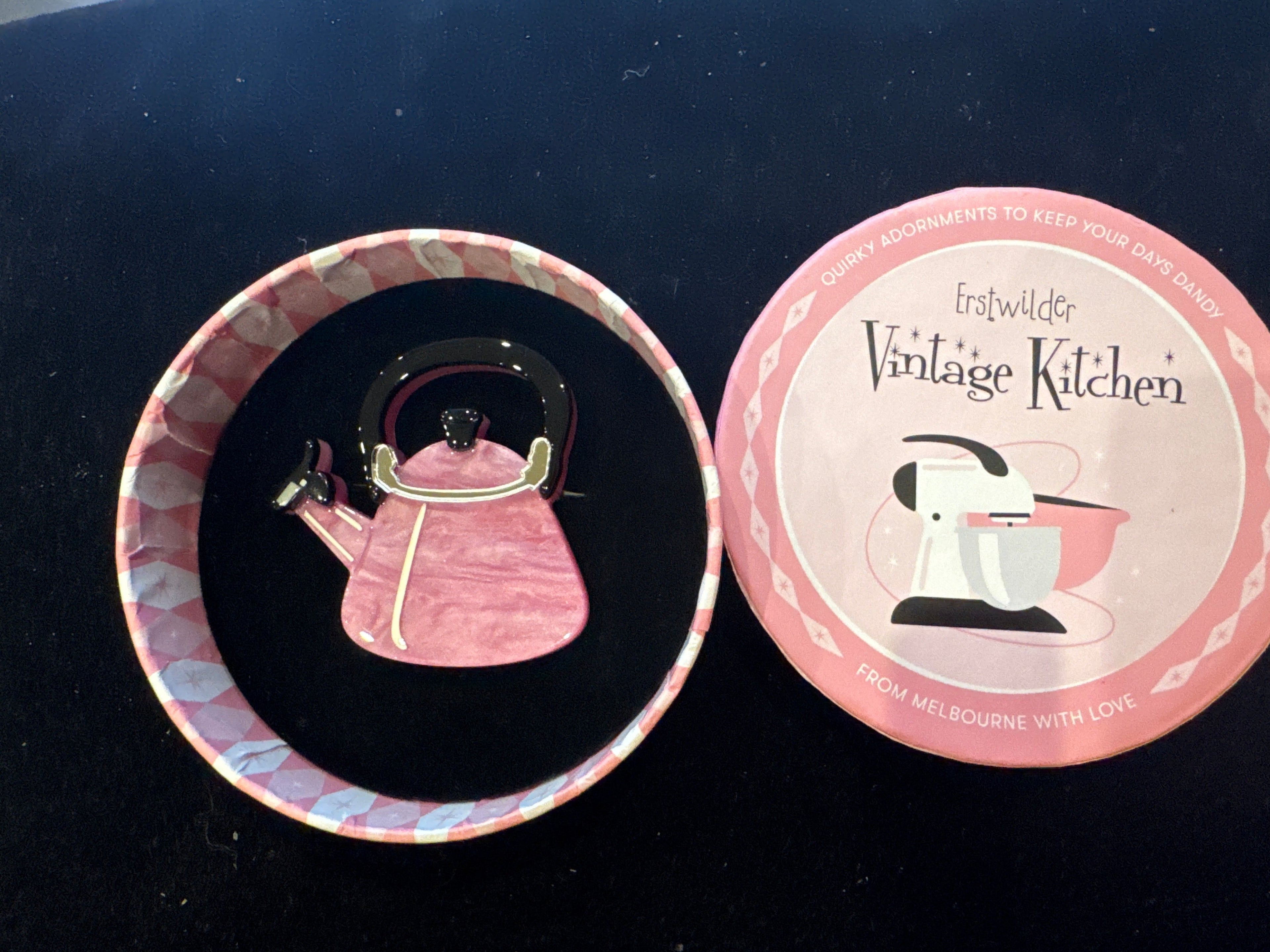 ERSTWILDER VINTAGE KITCHEN PINK- WHISTLE WHILE WE WORK  - RESIN BROOCH