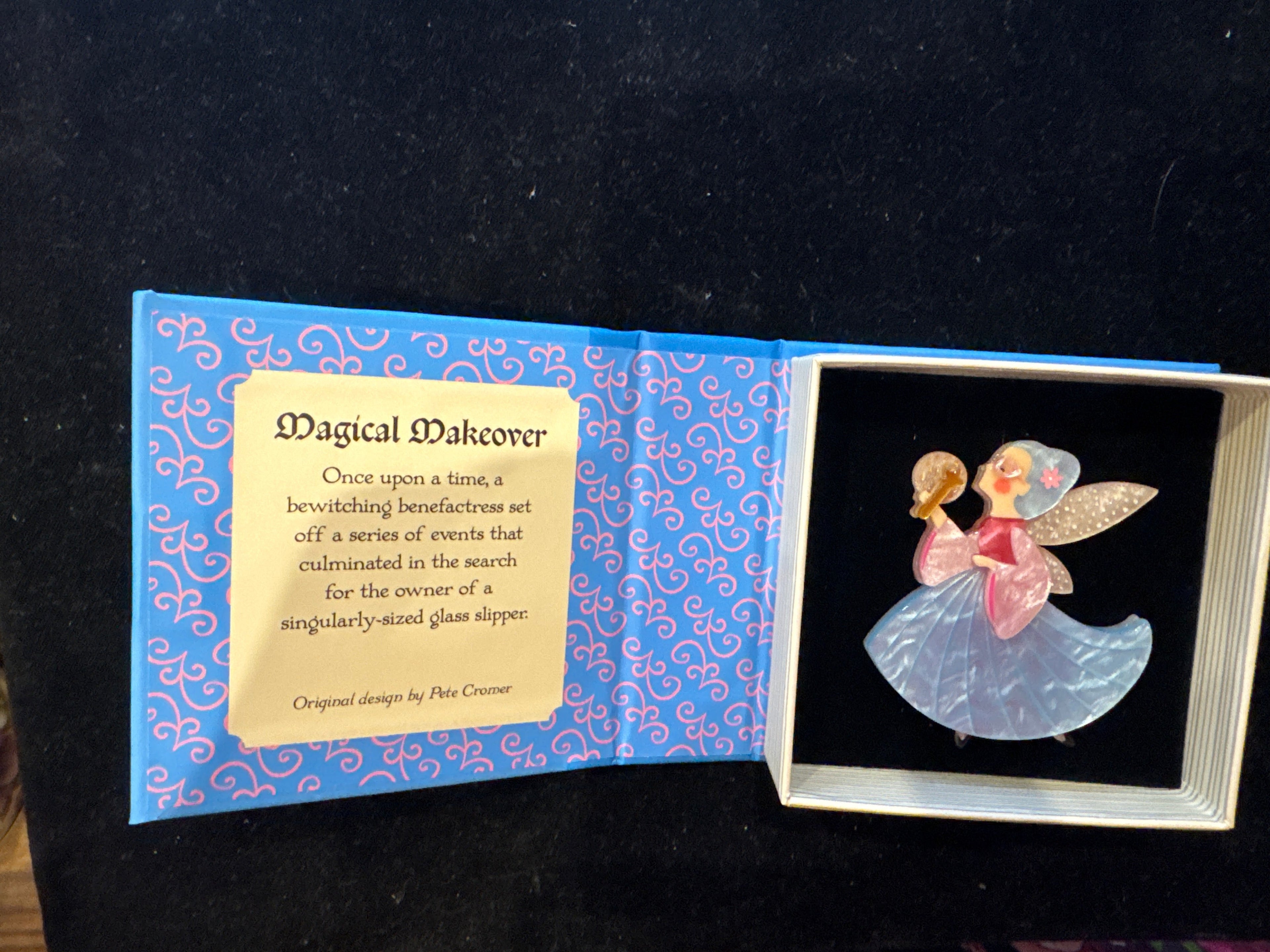 ERSTWILDER PETE CROMER FAIRY TALES - MAGICAL MAKEOVER  -RESIN BROOCH