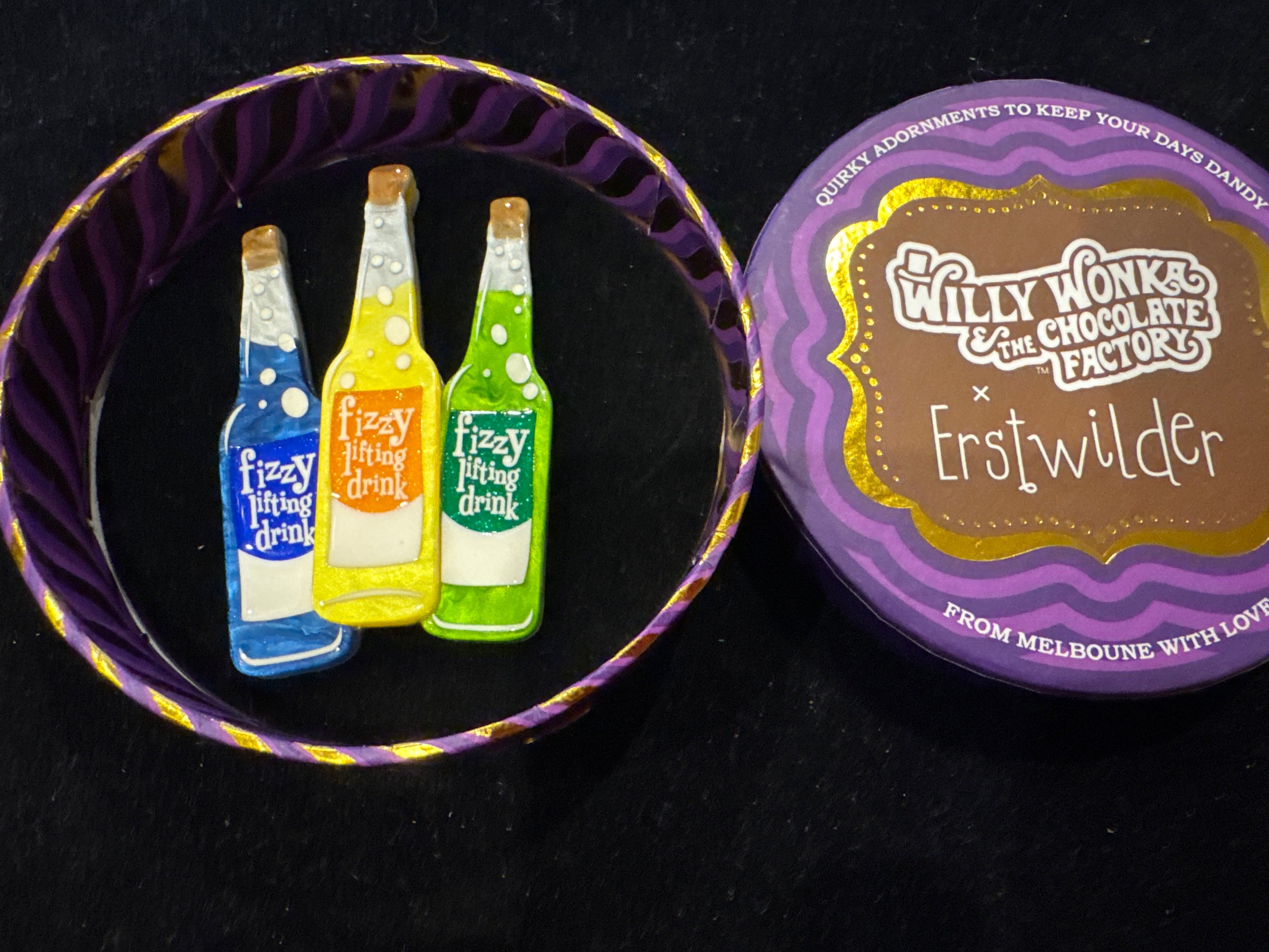 ERSTWILDER  WILLY WONKA & THE CHOCOLATE FACTORY- FIZZY LIFTING DRINKS- RESIN BROOCH RETIRED