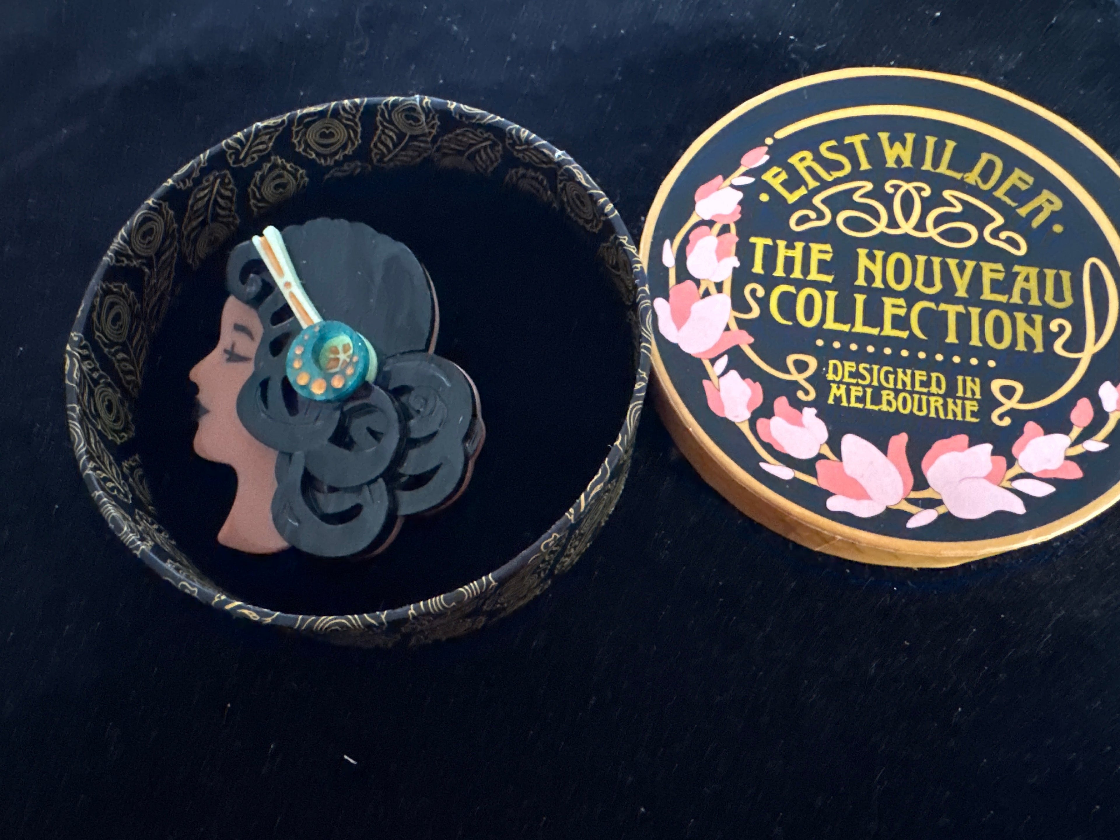 ERSTWILDER  THE NOUVEAU COLLECTION - MADEMOISELLE BERHNARDT RESIN BROOCH RETIRED