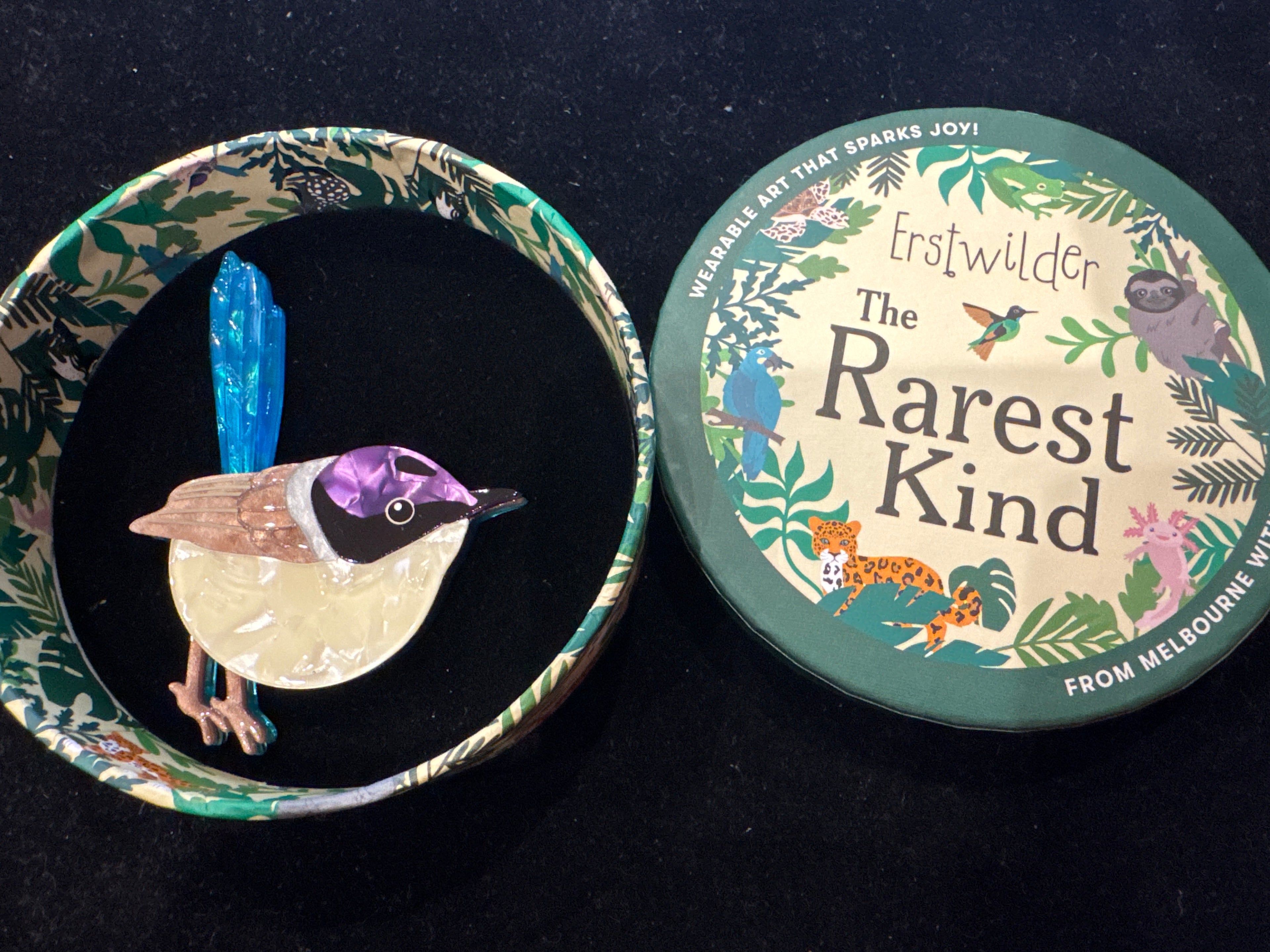 ERSTWILDER THE RAREST KIND -PURPLE-CROWNED FAIRY-WREN - RESIN BROOCH