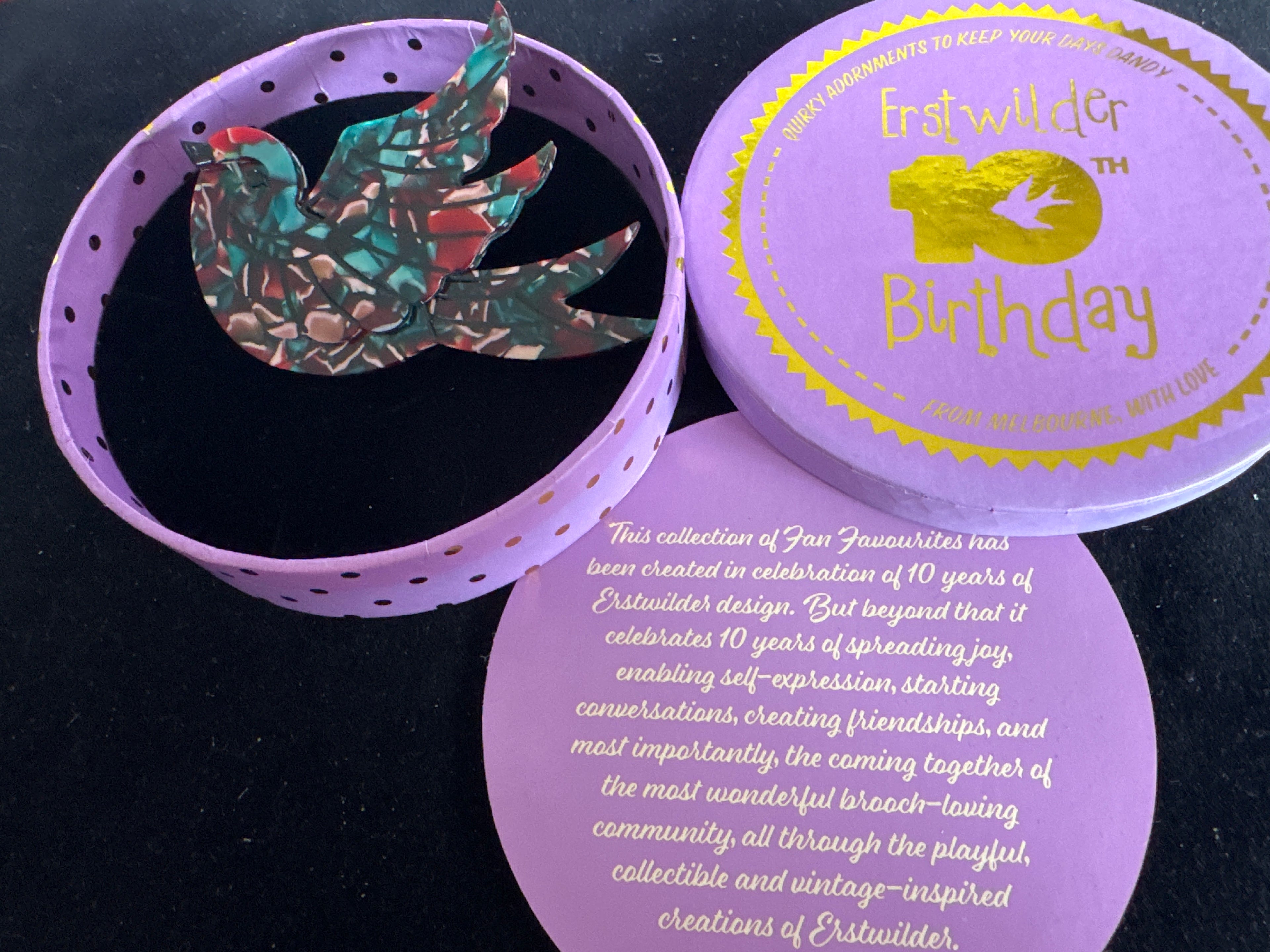 ERSTWILDER  10th BIRTHDAY- FANCIE JO SPARROW- RESIN BROOCH RETIRED