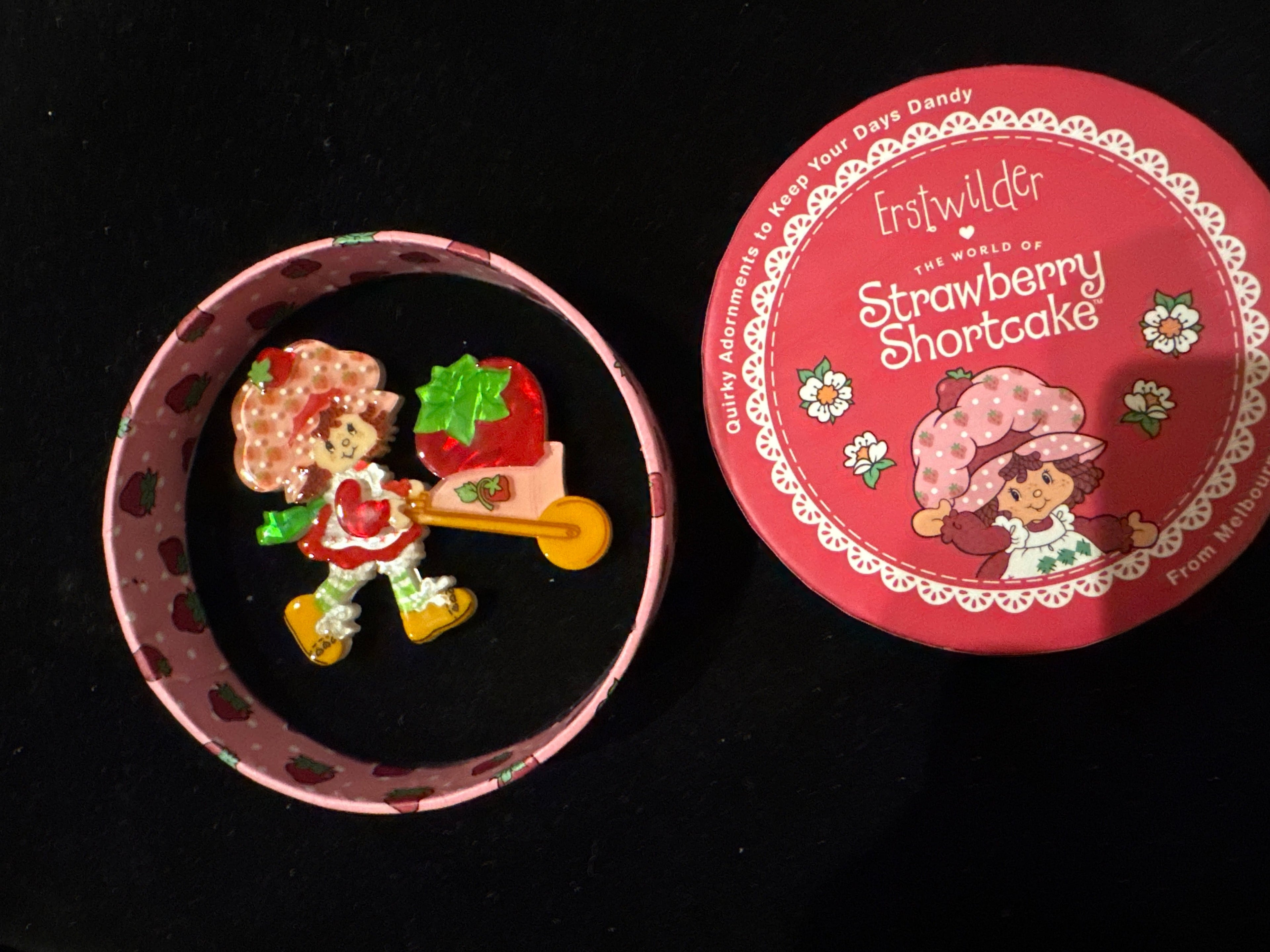 ERSTWILDER STRAWBERRY SHOTRCAKE -STRAWBERRY WHEELBARROW -RESIN BROOCH