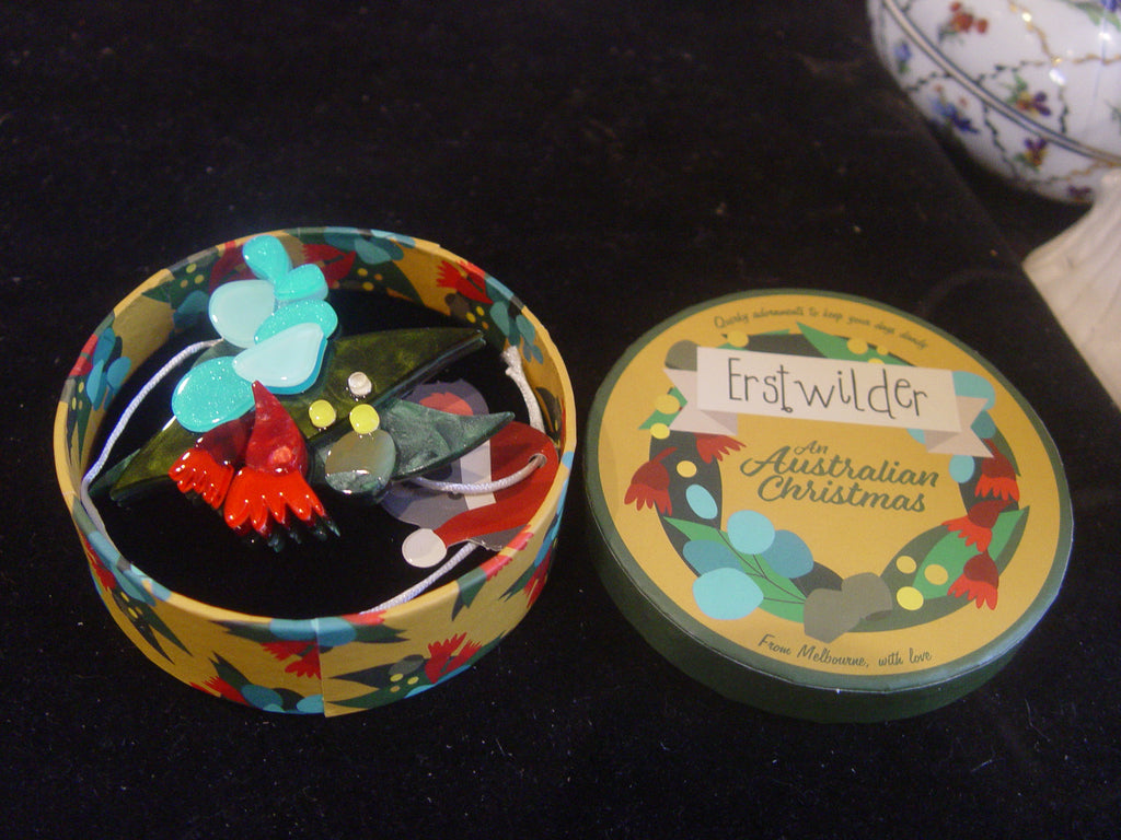 ERSTWILDER AN AUSTRALIAN CHRISTMAS - CHRSTMAS HOLLY-DAYS - RETIRED