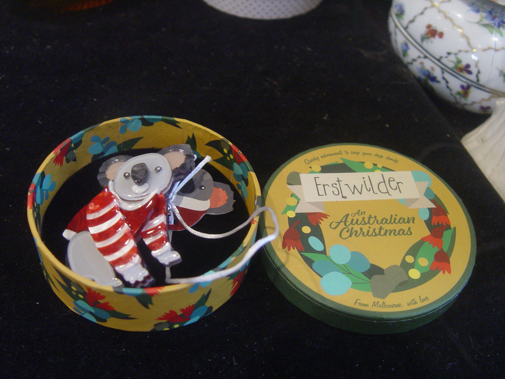 ERSTWILDER AN AUSTRALIAN CHRISTMAS -COMFY CHRISTMAS KOALA - RETIRED