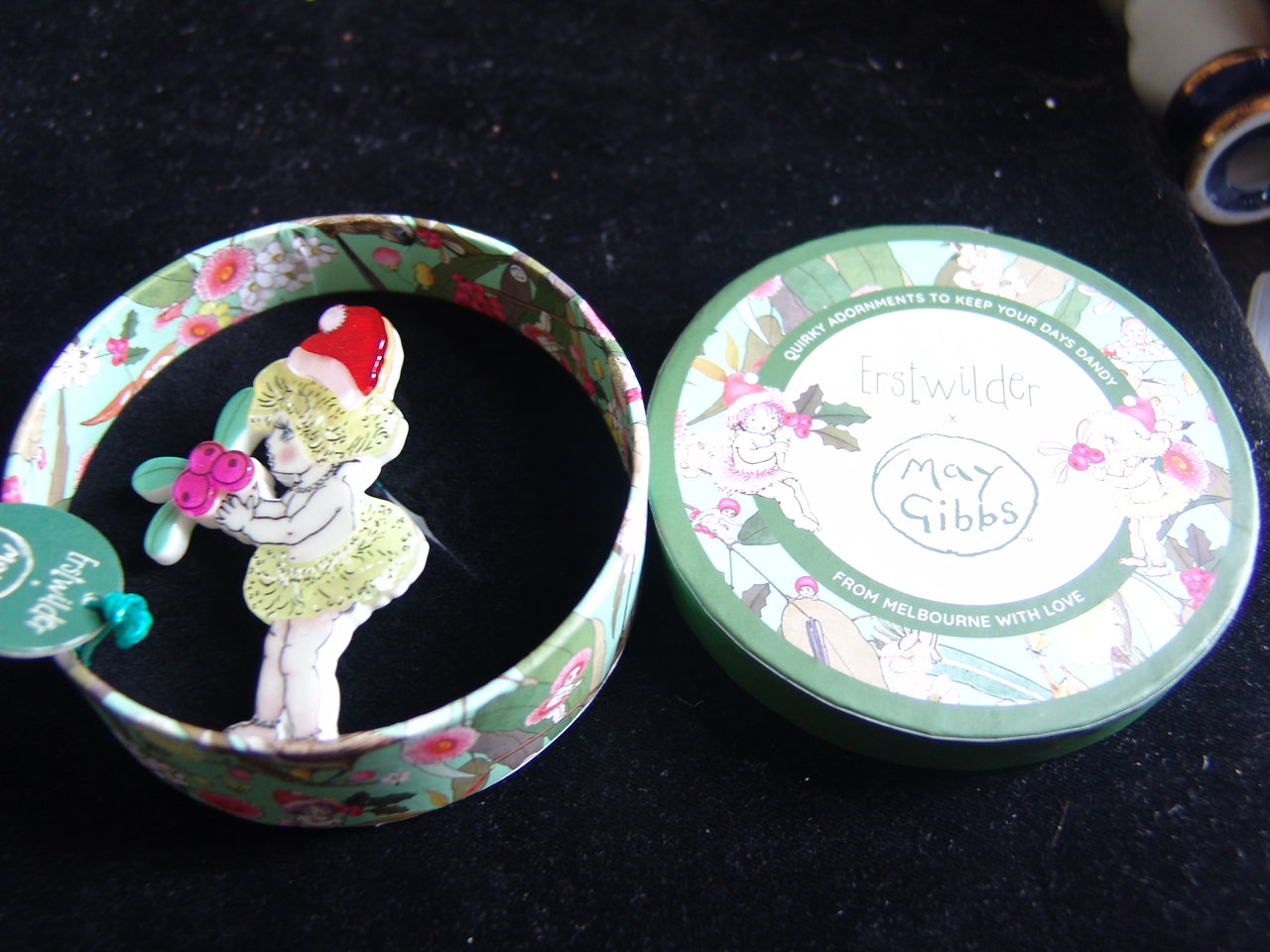 ERSTWILDER MAY GIBBS - NATIVE BERRIES CHRISTMAS - RETIRED