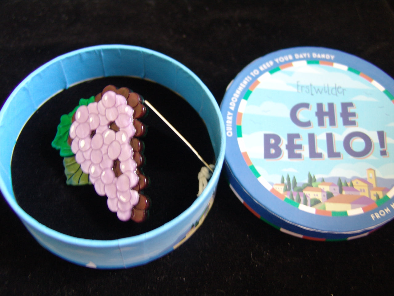 ERSTWILDER CHE BELLO-SANGIOVESE SUN - RESIN BROOCH