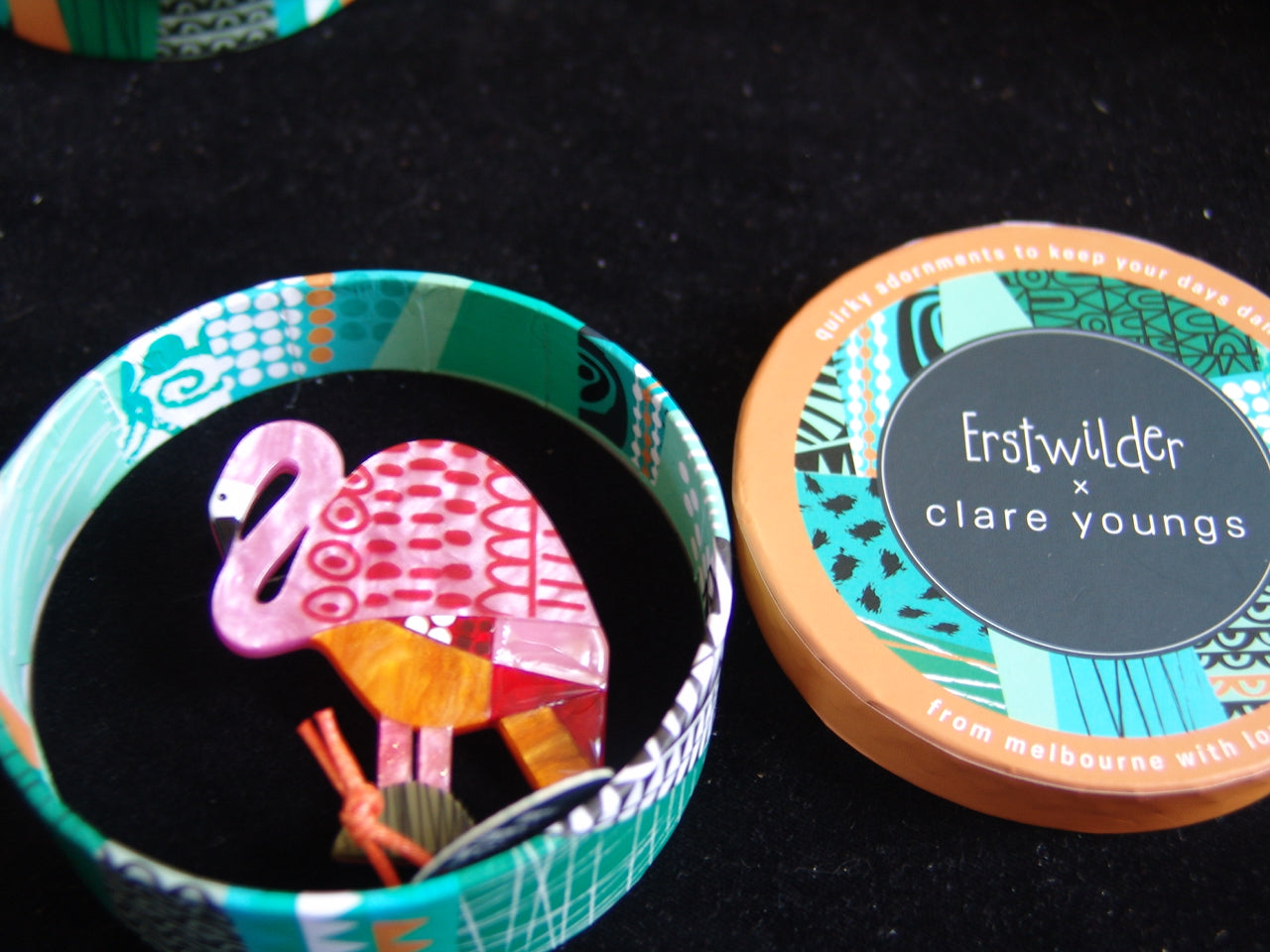 ERSTWILDER CLARE YOUNGS -  A FLAMINGO NAMED HONK RESIN BROOCH
