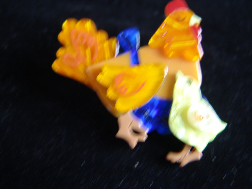 ERSTWILDER HOPPY EASTER - MOTHER HEN KNOWS BEST -RESIN BROOCH