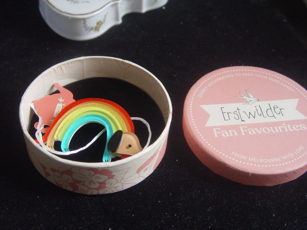 ERSTWILDER FAN FAVOURITE - RAINBOW RUFF - RETIRED