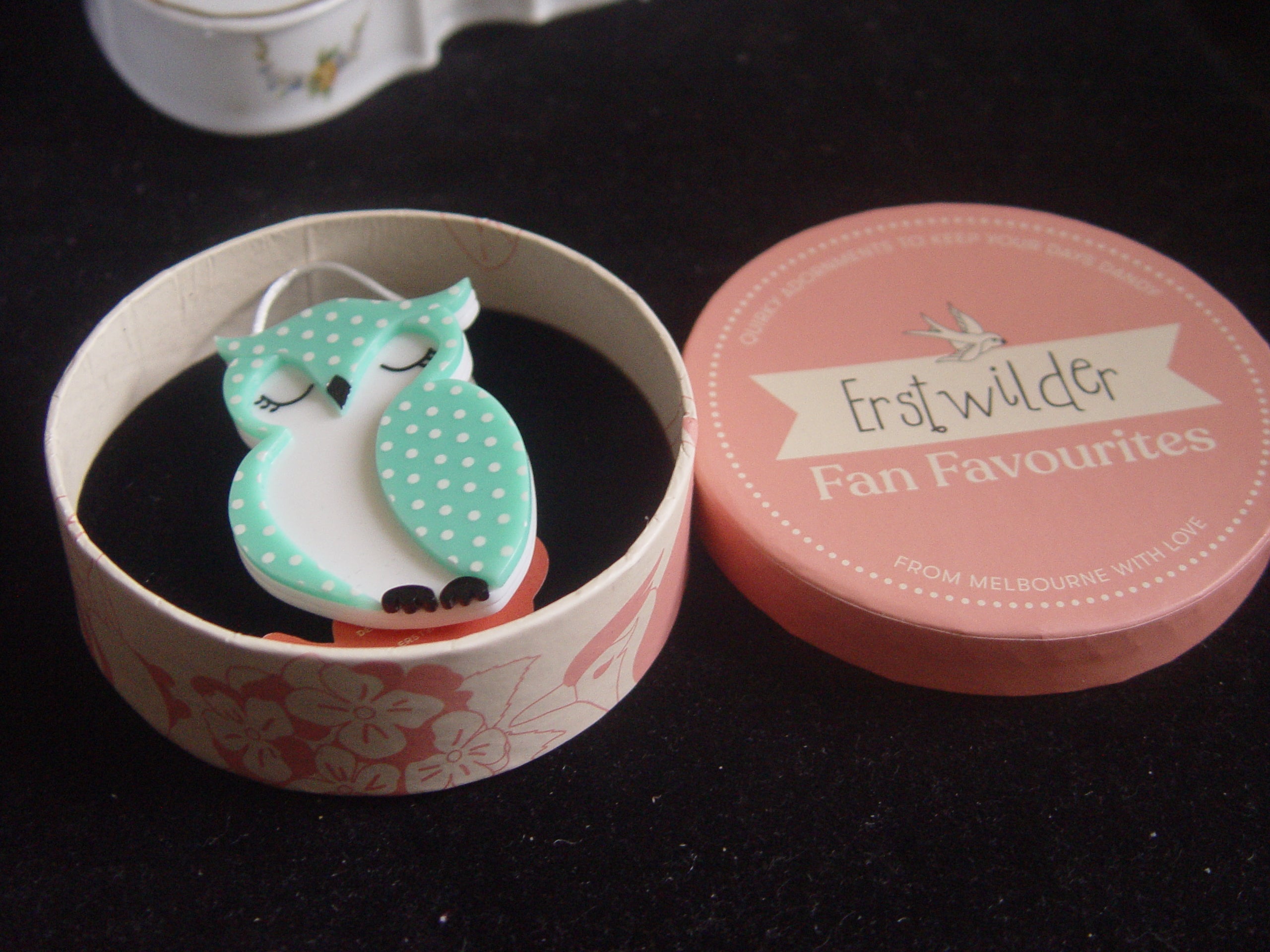 ERSTWILDER FAN FAVOURITE - OLIVE OWL - RETIRED