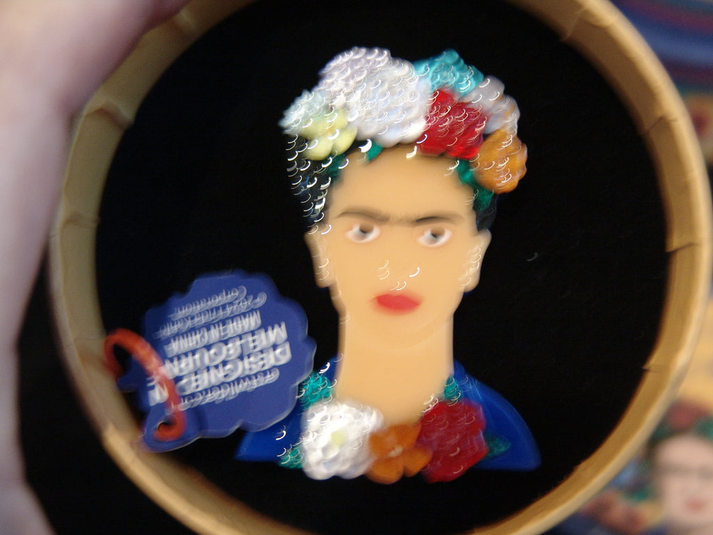 ERSTWILDER FRIDA KAHLO - MY OWN MUSE FRIDA - RESIN BROOCH