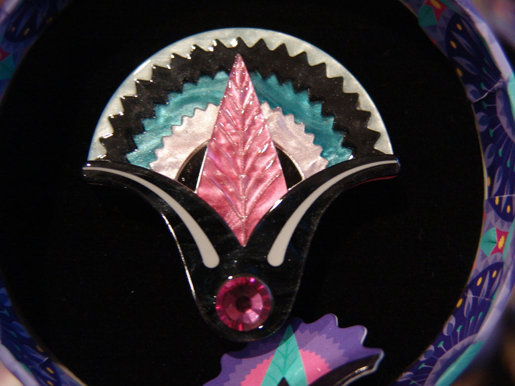 ERSTWILDER UNTAMED ELEGANCE-WHISPERS OF THE NILE -  RESIN BROOCH