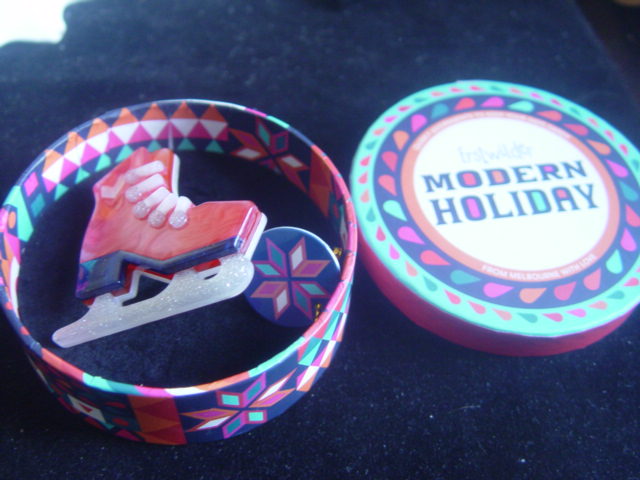 ERSTWILDER MODERN HOLIDAY - FESTIVITY ON ICE - RETIRED