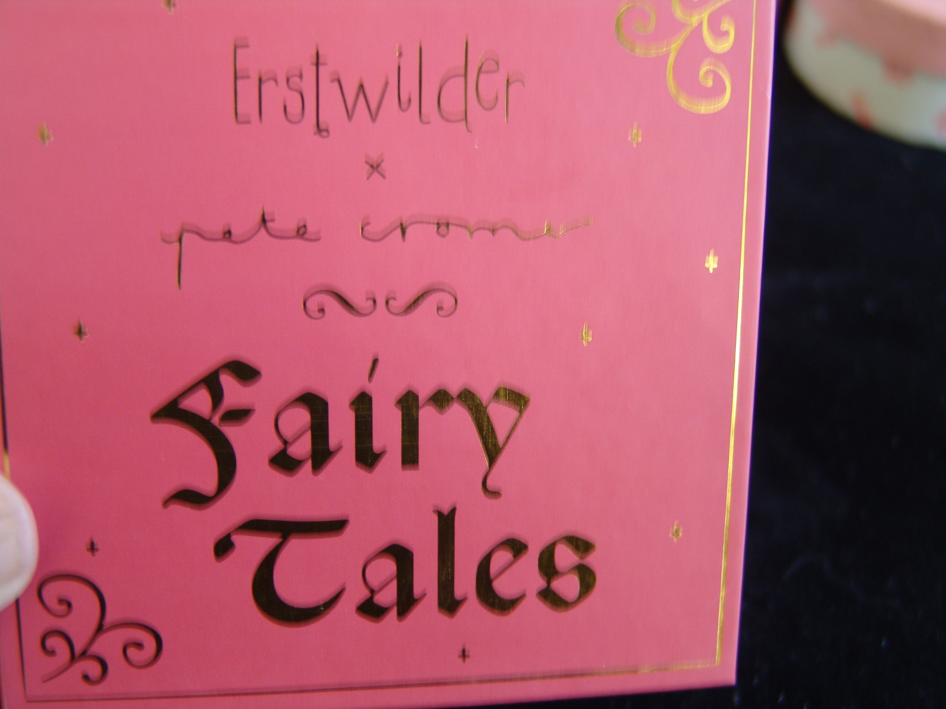 ERSTWILDER PETE CROMER FAIRY TALES - HOODWINKED - RETIRED