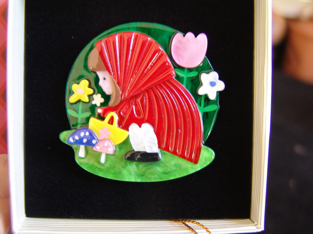ERSTWILDER PETE CROMER FAIRY TALES - HOODWINKED - RETIRED