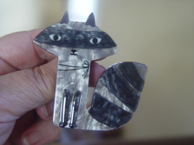 ERSTWILDER TERRY RUNYAN - SUNDAY RACCOON- RESIN BROOCH