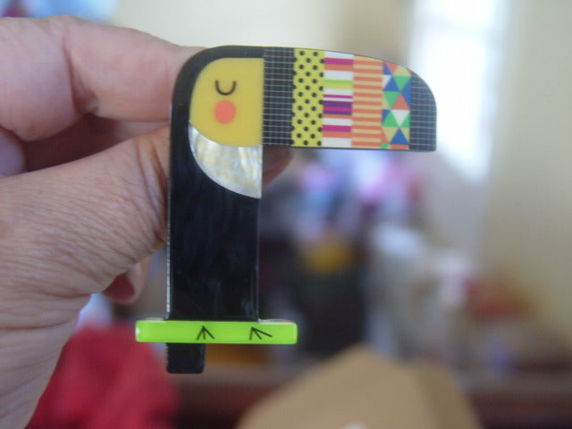 ERSTWILDER TERRY RUNYAN - RELUCTANT WINGMAN- RESIN BROOCH