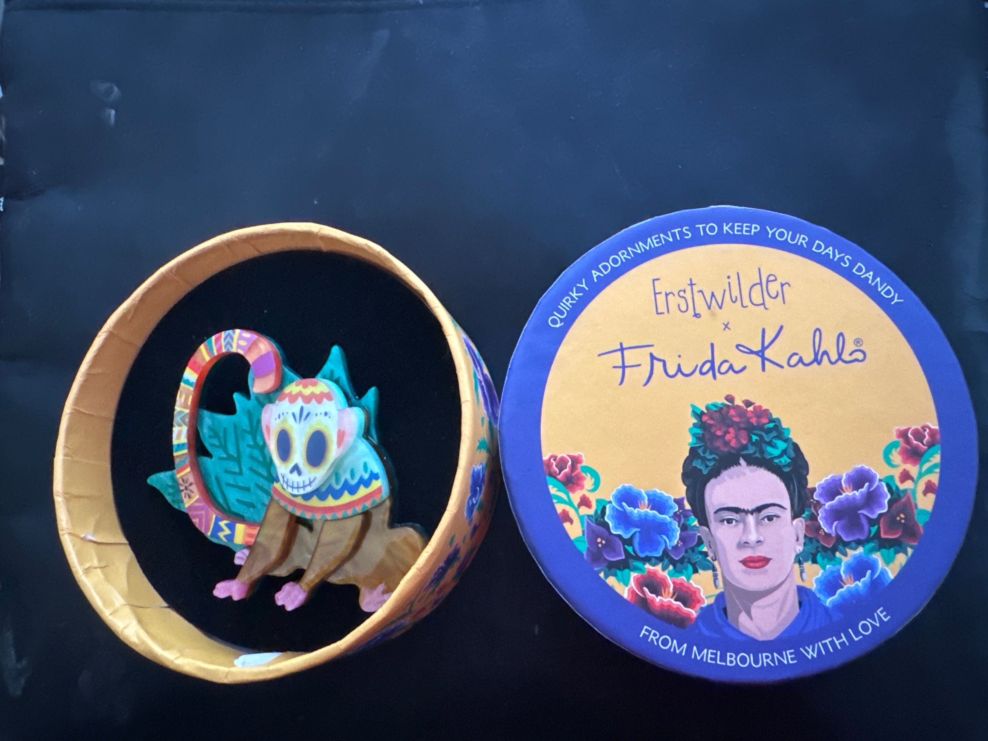ERSTWILDER FRIDA KAHLO - FRIDA'S MONKEY - RESIN BROOCH
