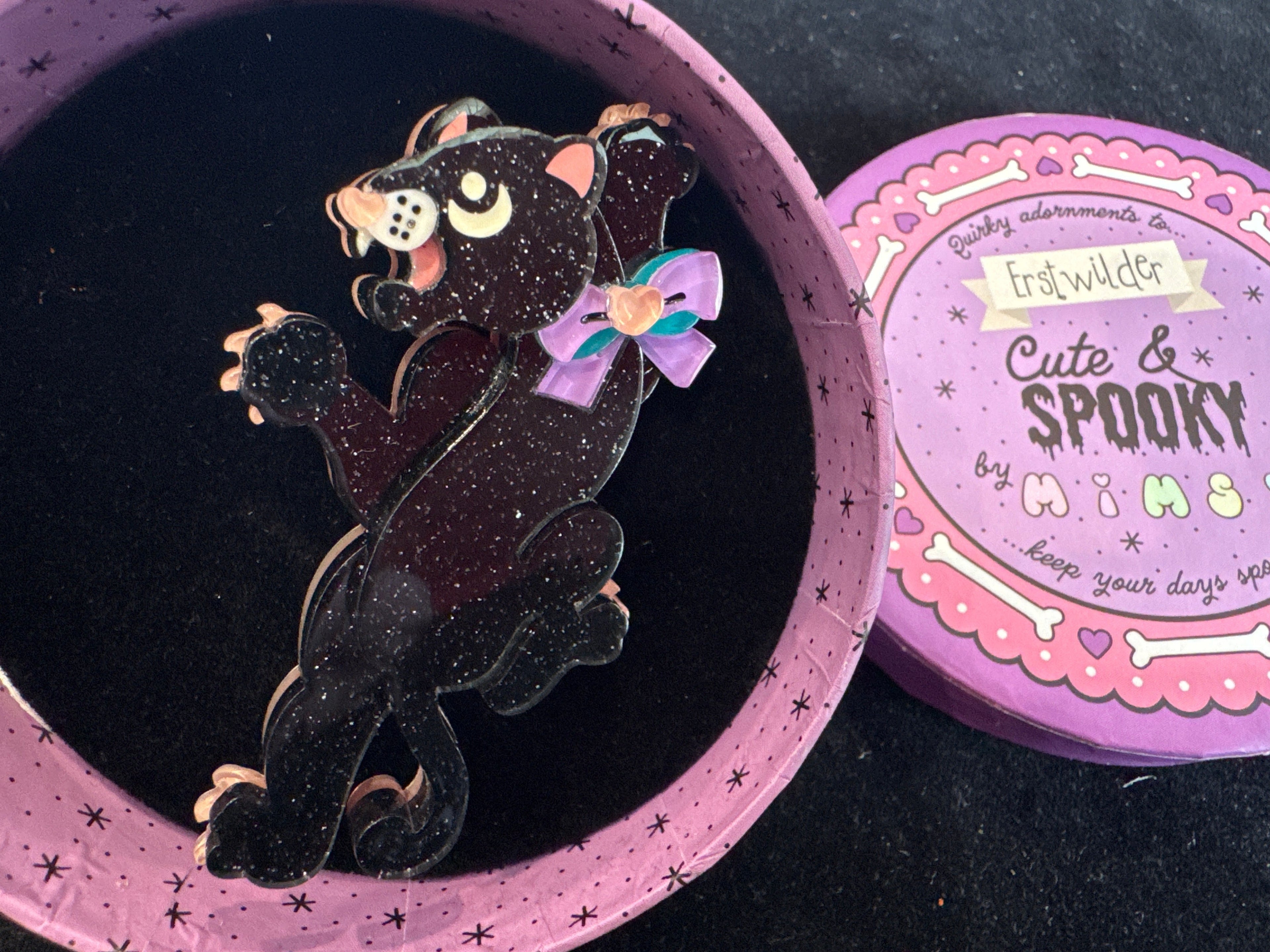 ERSTWILDER CUTE & SPOOKY -PANTHER ENCHANTER - RESIN BROOCH