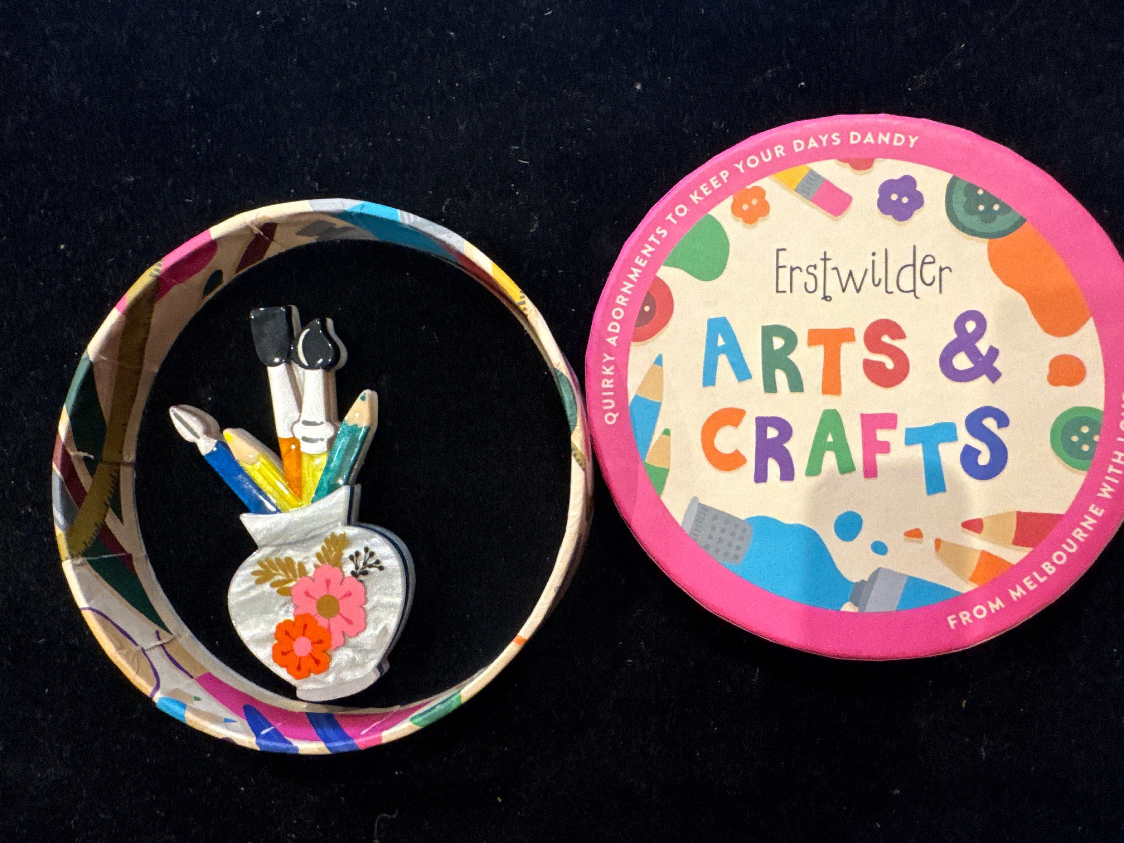 ERSTWILDER  ARTS & CRAFTS-STROKES OF GENIUS- RESIN BROOCH RETIRED