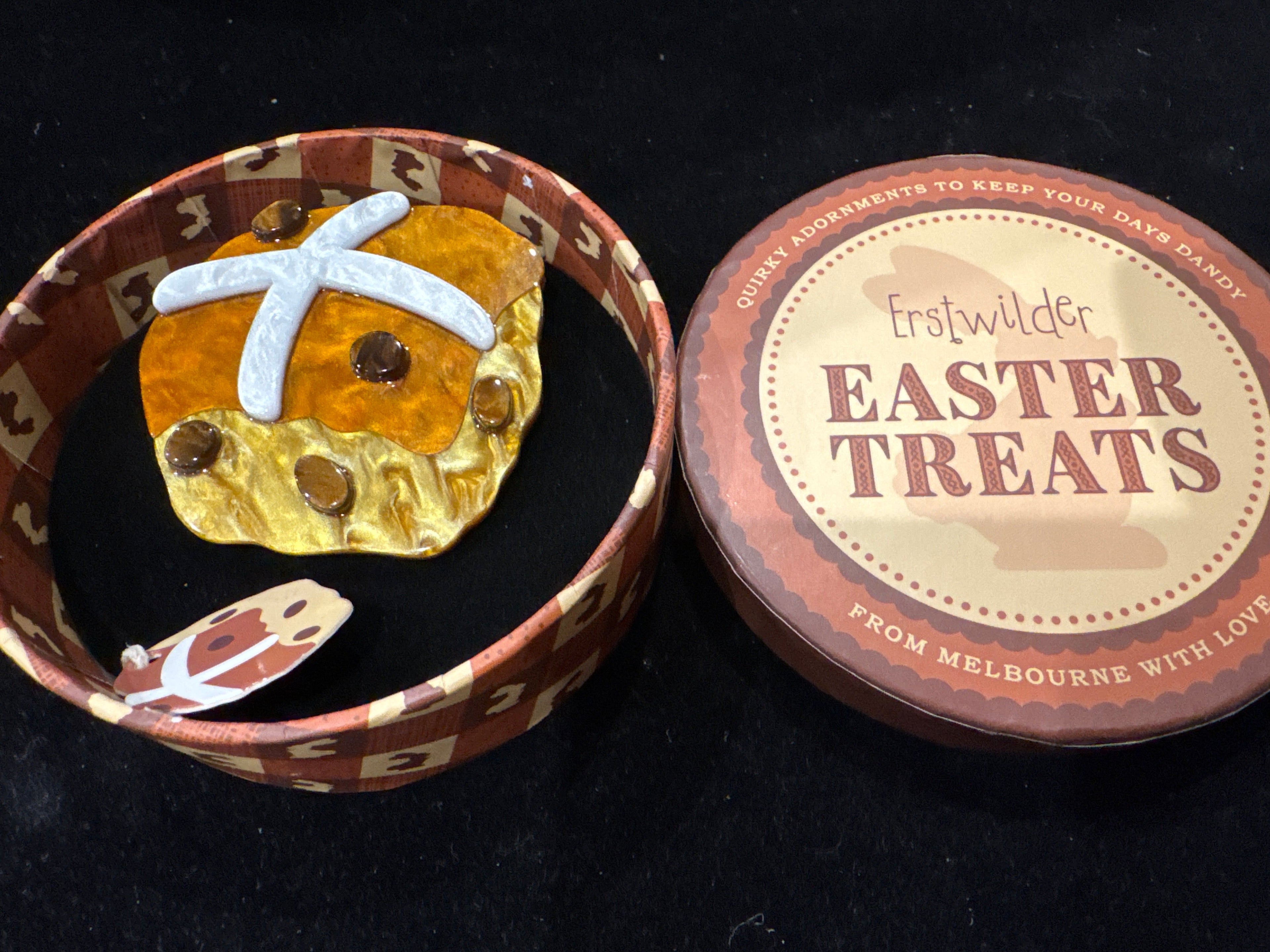ERSTWILDER EASTER TREATS- HOT CROSS CRAVINGS -RESIN BROOCH