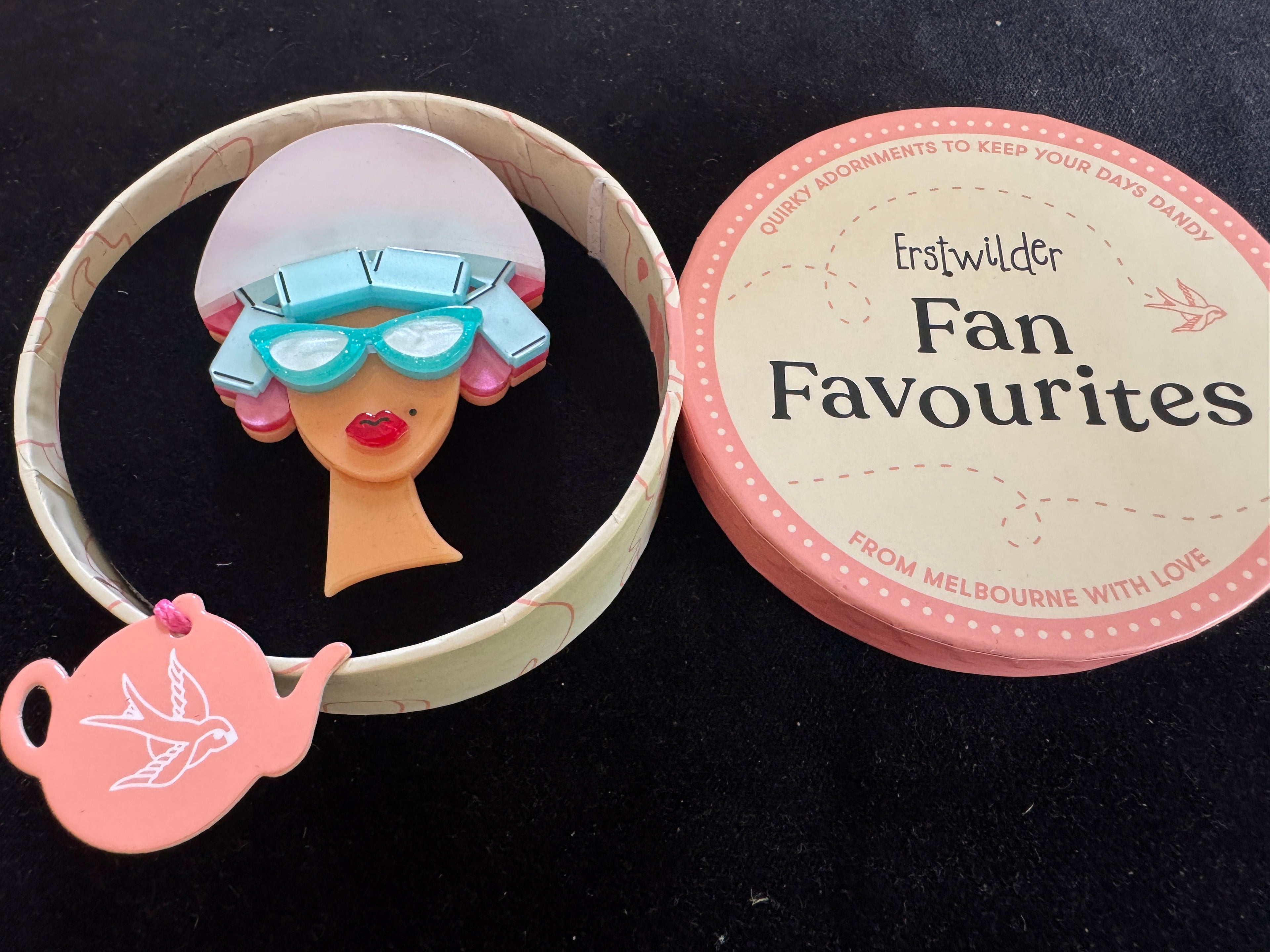 ERSTWILDER FAN FAVOURITE - FANCY NEW "DO"- RETIRED