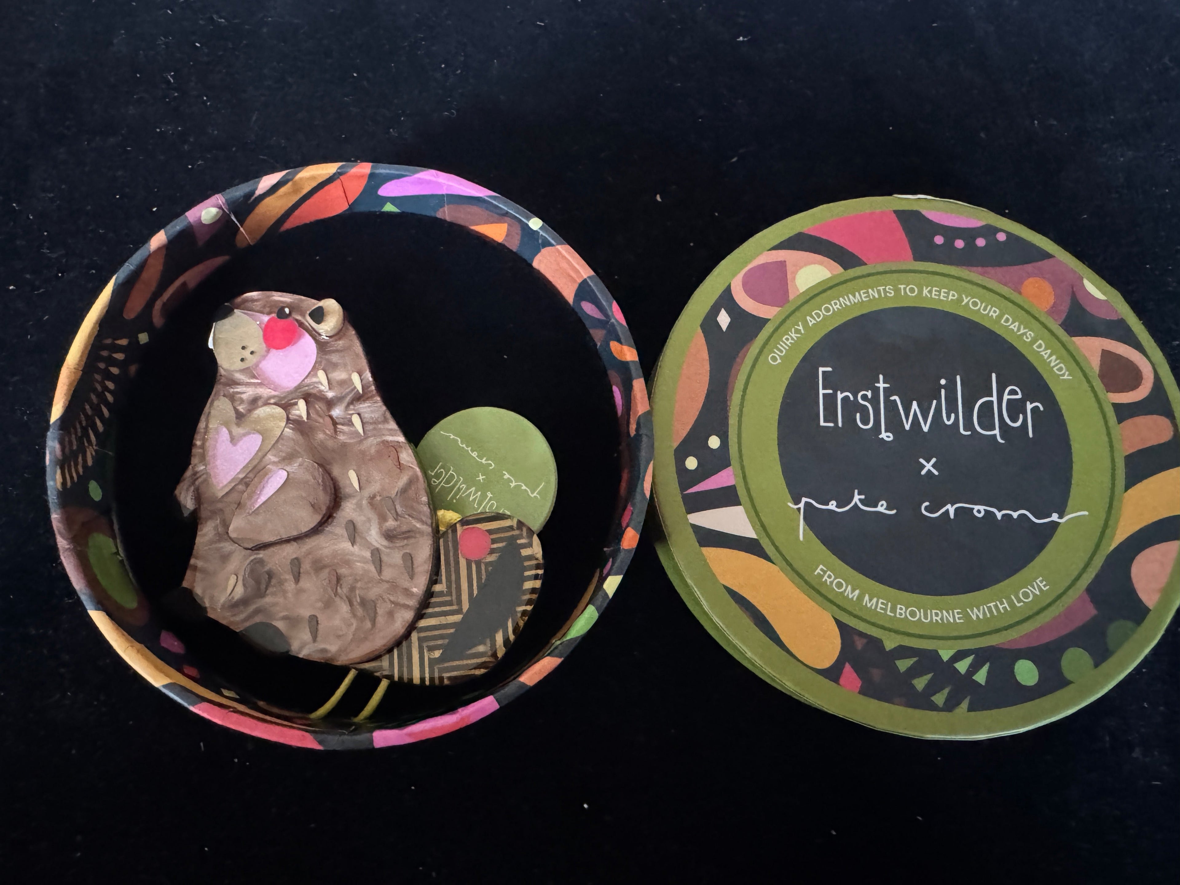 ERSTWILDER PETE CROMER COLLECTION THE BUSY BEAVER - Resin Brooch