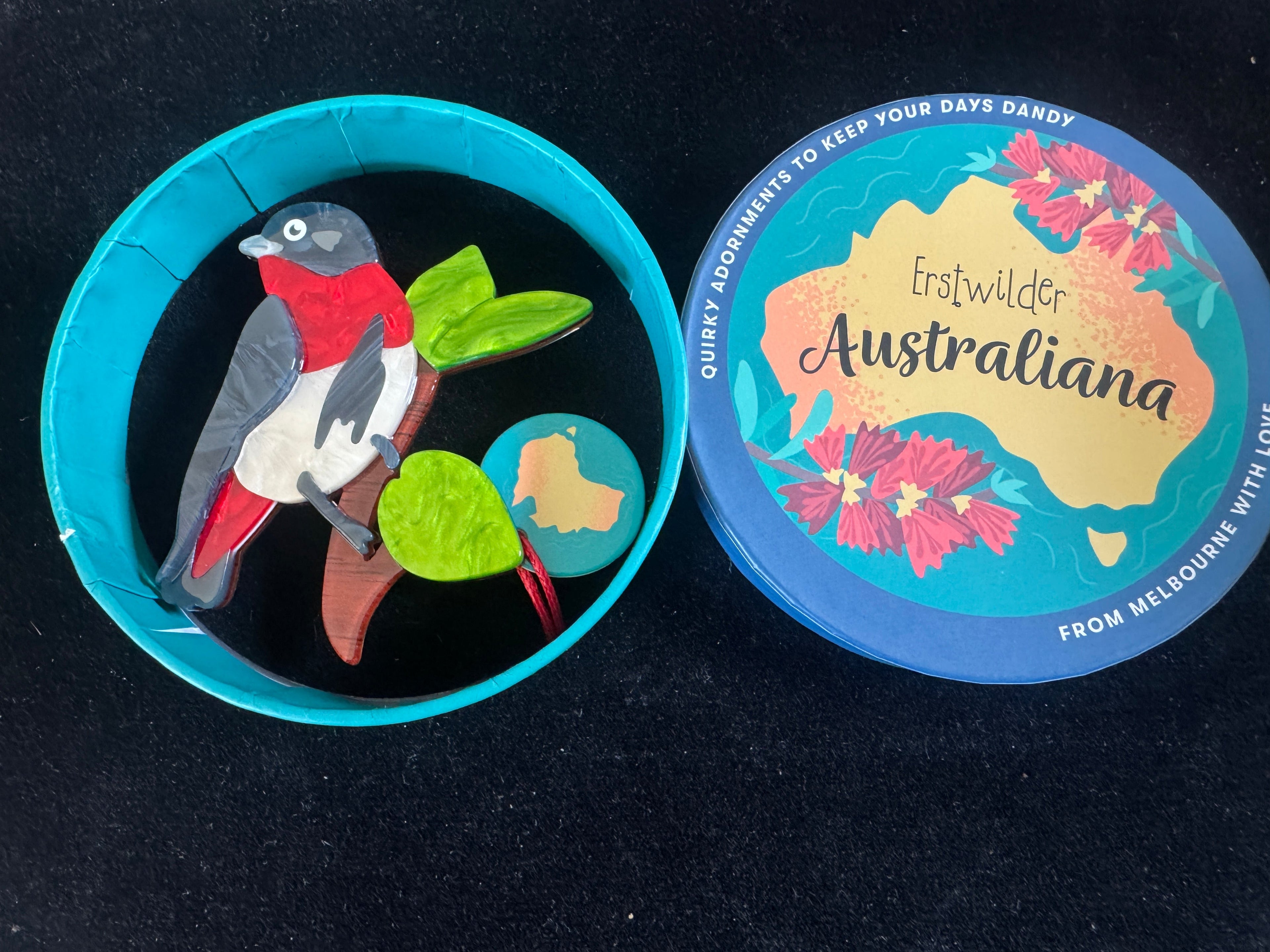 ERSTWILDER AUSTRALIANA COLLECTION MABEL THE MISTLETOEBIRD - Resin Brooch