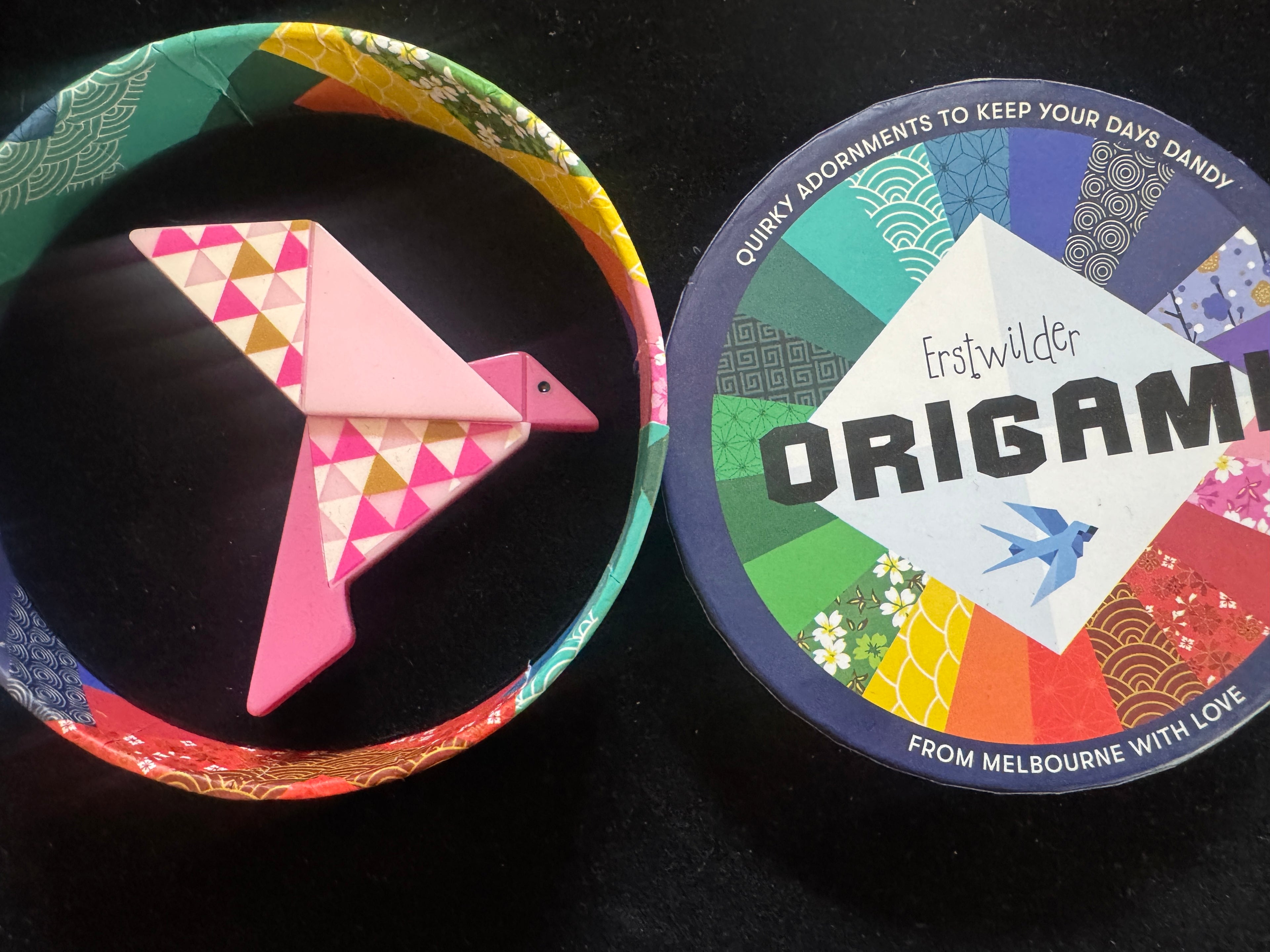 ERSTWILDER ORIGAMI - THE HUMMING BIRD-  RESIN BROOCH RETIRED