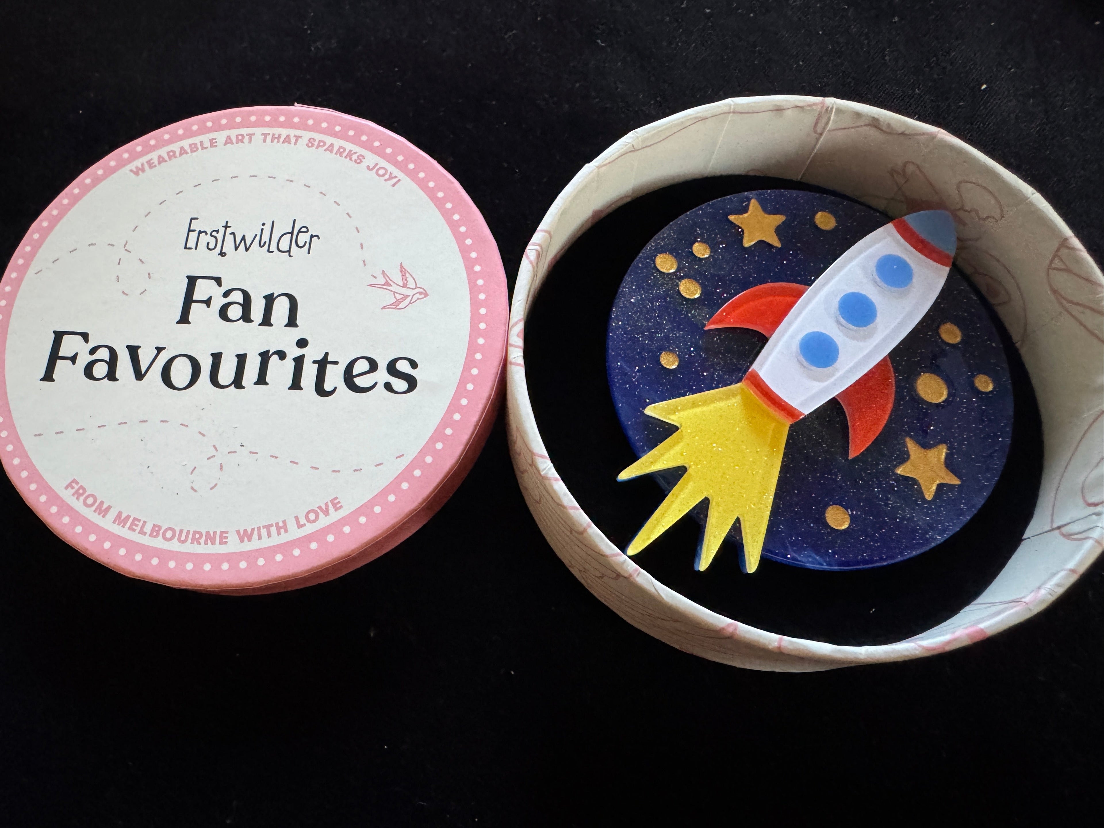 ERSTWILDER FAN FAVOURITES 2026 -BLAST OFF! - RESIN BROOCH