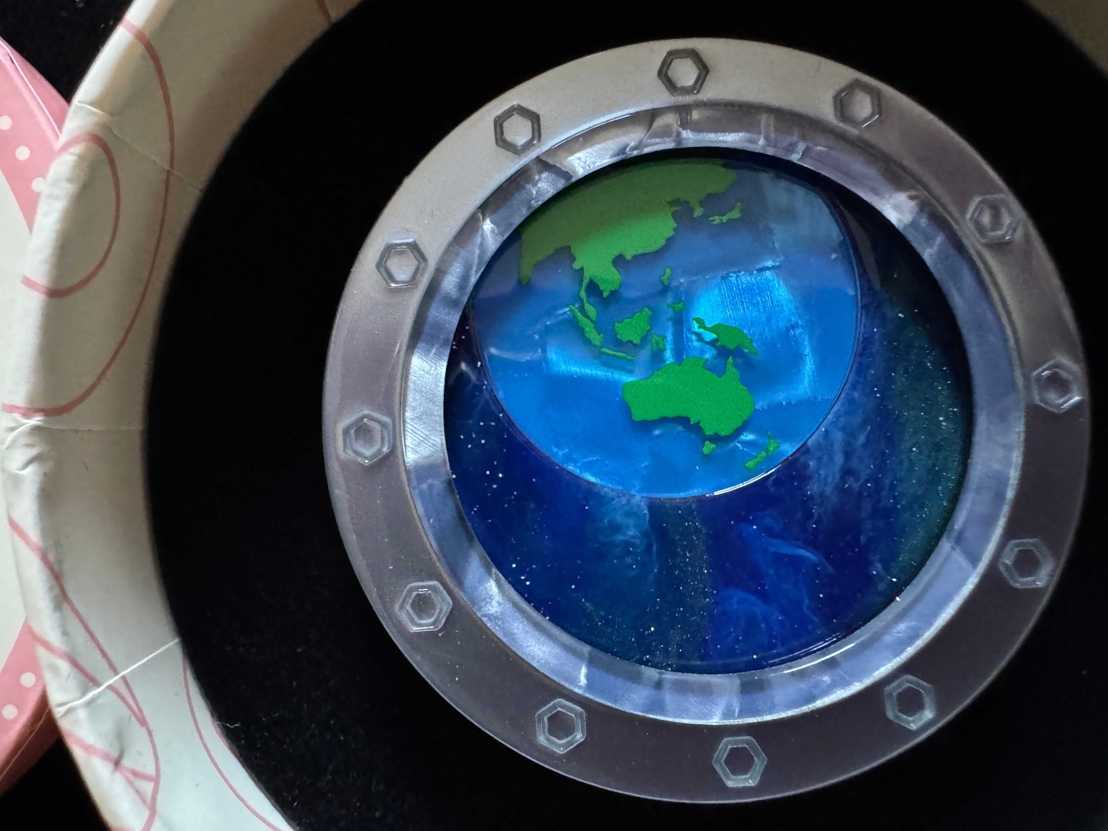 ERSTWILDER FAN FAVOURITES 2026 -TINY BLUE DOT - RESIN BROOCH